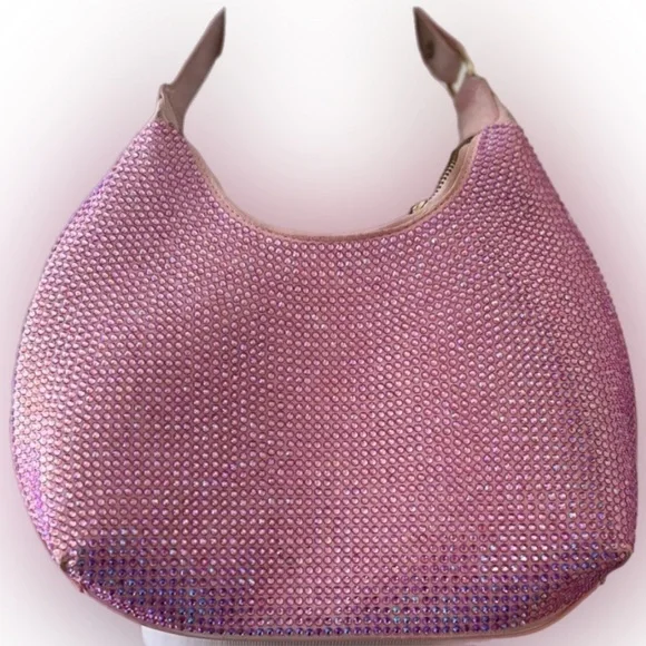 Designer Labels For Less - Picture 6 of 6